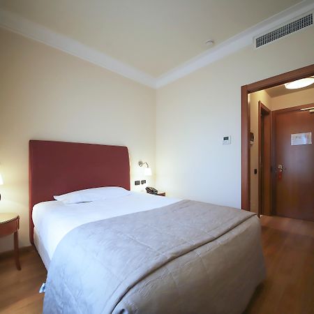 Monica Hotel Fiera Pregnana Milanese Εξωτερικό φωτογραφία