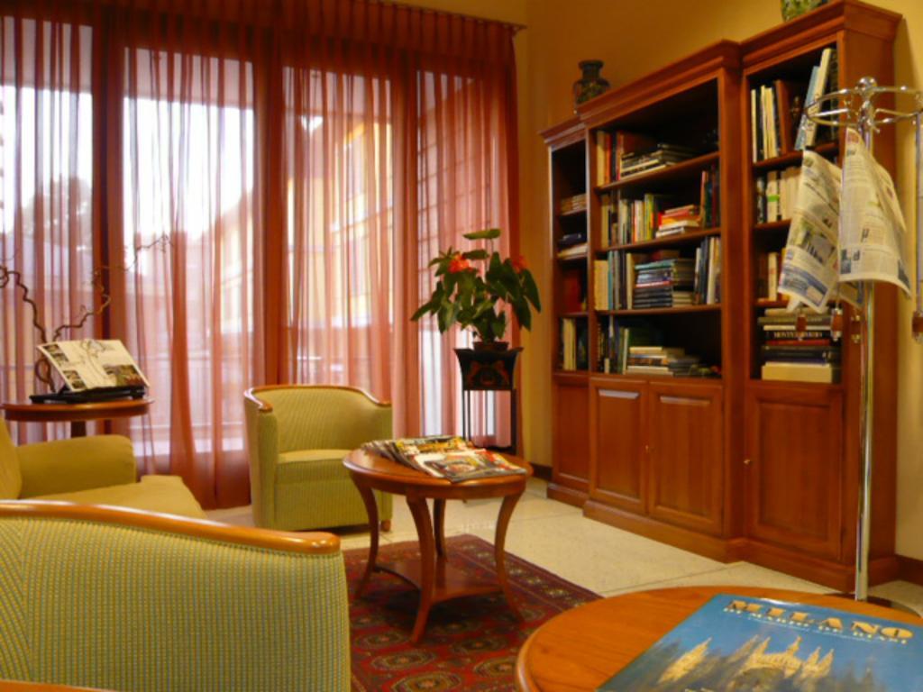 Monica Hotel Fiera Pregnana Milanese Εξωτερικό φωτογραφία